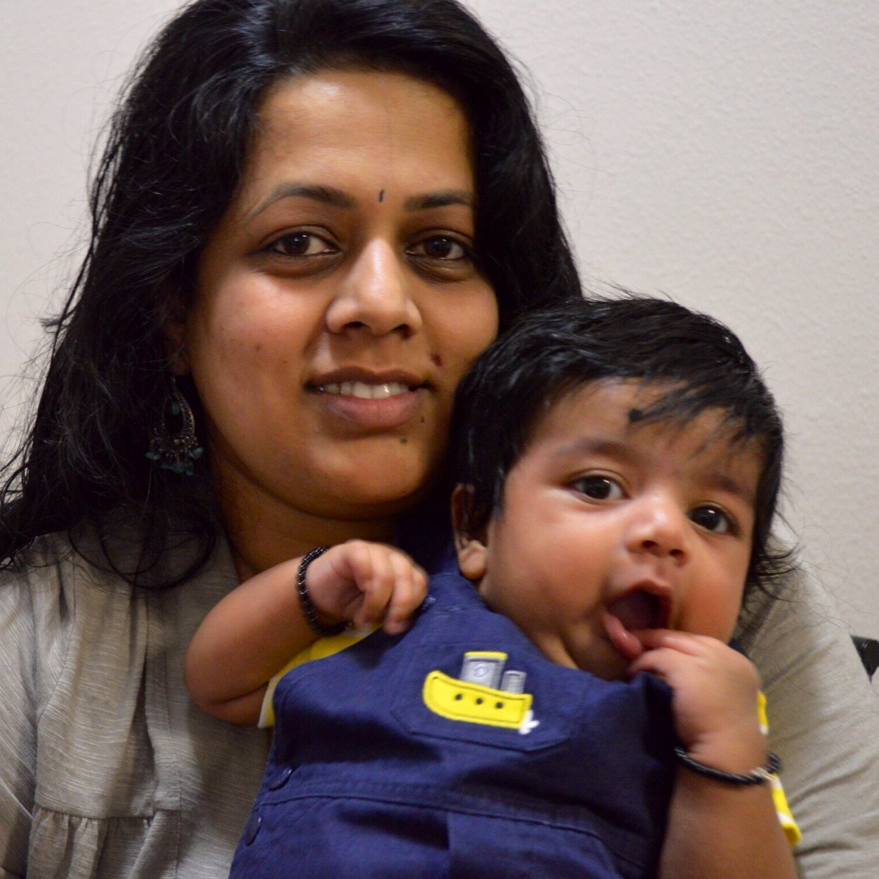 sri_cute's profile picture. 