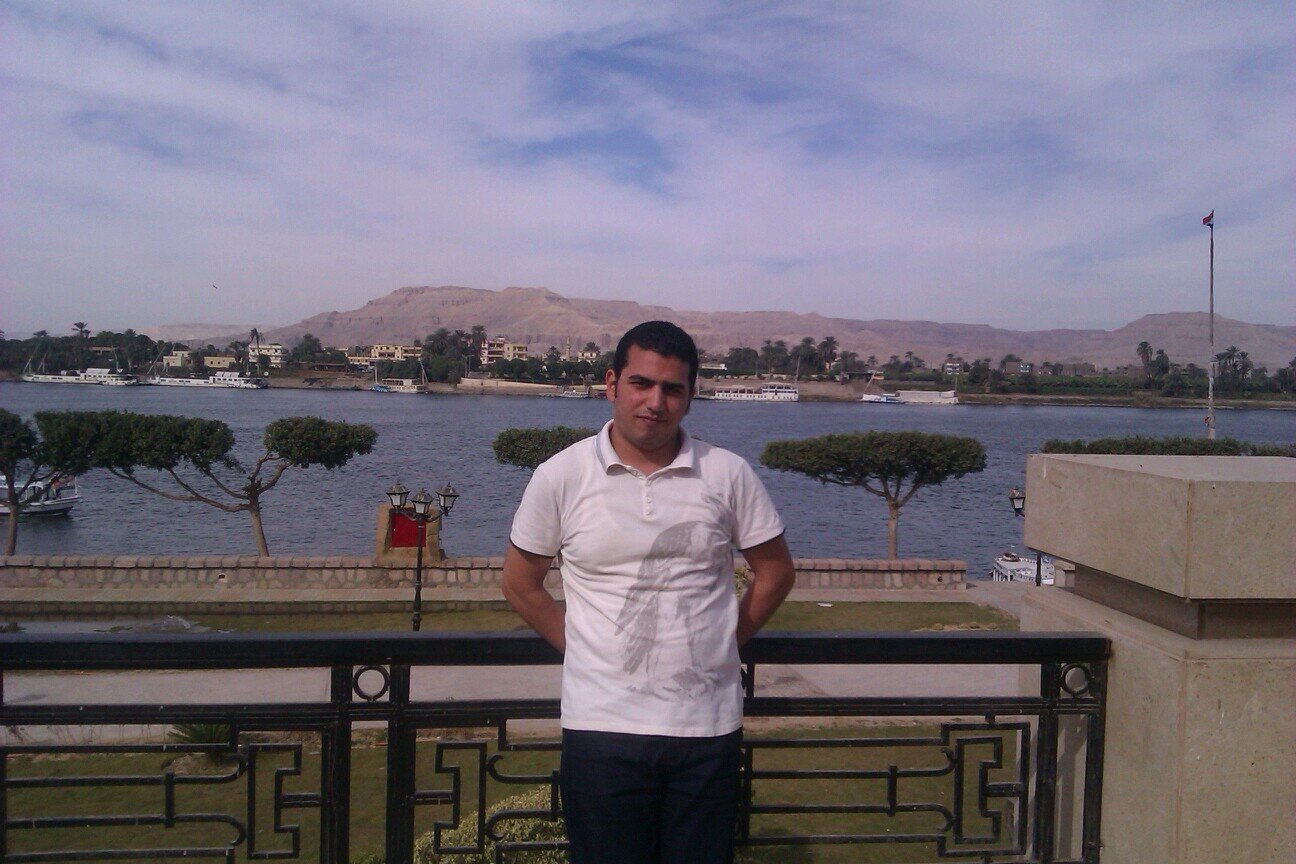 civil engineer-Proud to be a Muslim-lifemaker.

Now jobseeker