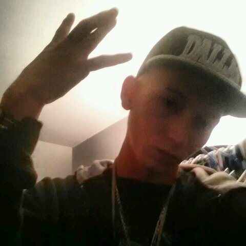 bigdromuzic's profile picture. Puttni it down coast to coast . DRO MUSIC will get your mind right from the first hit . Turn it loud n pass it around 
$tay up  !