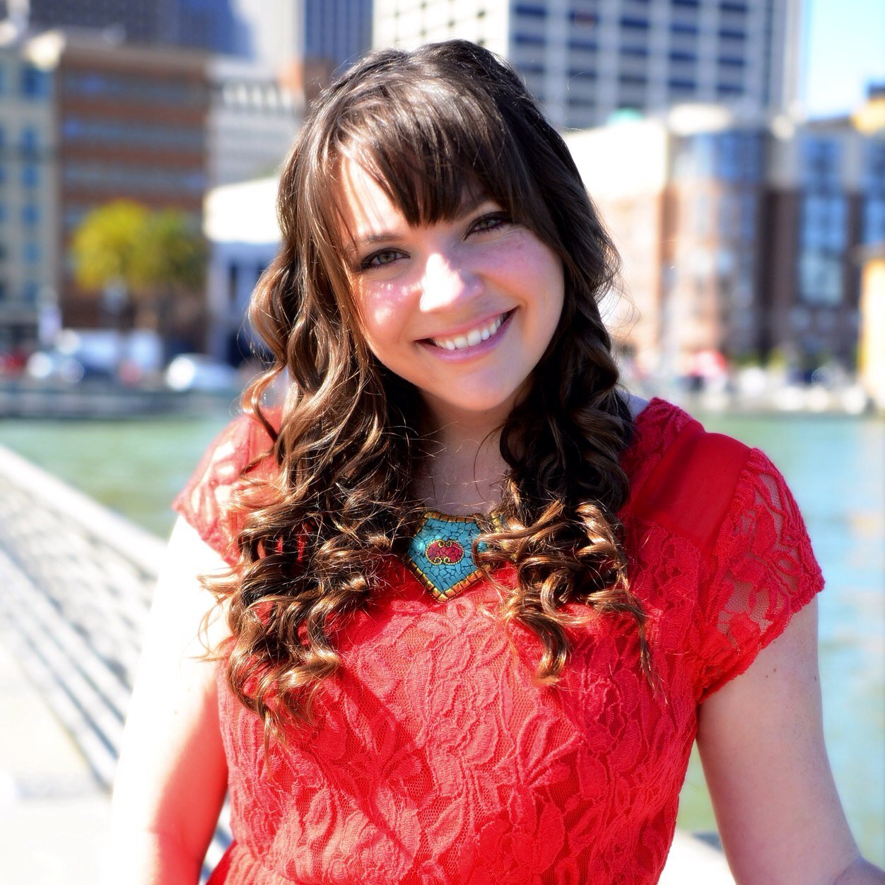 Co-founder of SF Fashion/Tech Group @DigitallyChic. Marketing & UX at Reflektion. Socializer. Techy. Fashion Freak.