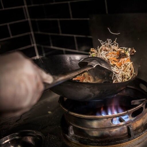 achefcareer's profile picture. I created this tt to show everything that happens to me as a young chef, from the culinary student to the professional chef and, of course, share some recipes.