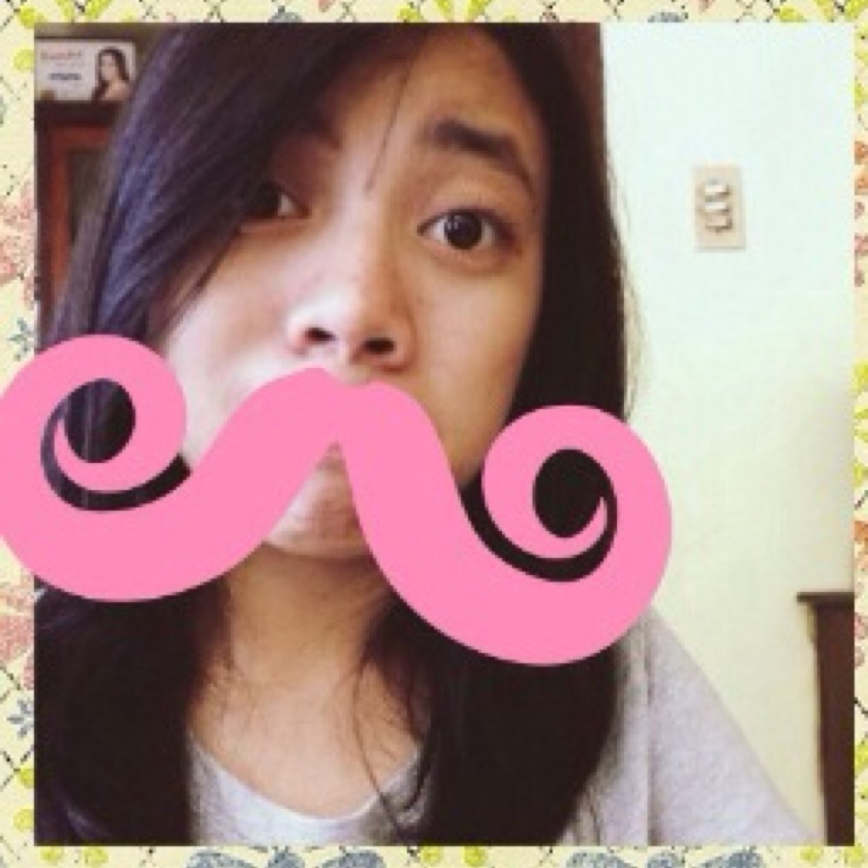 hi Im Dhrey and i love bacon