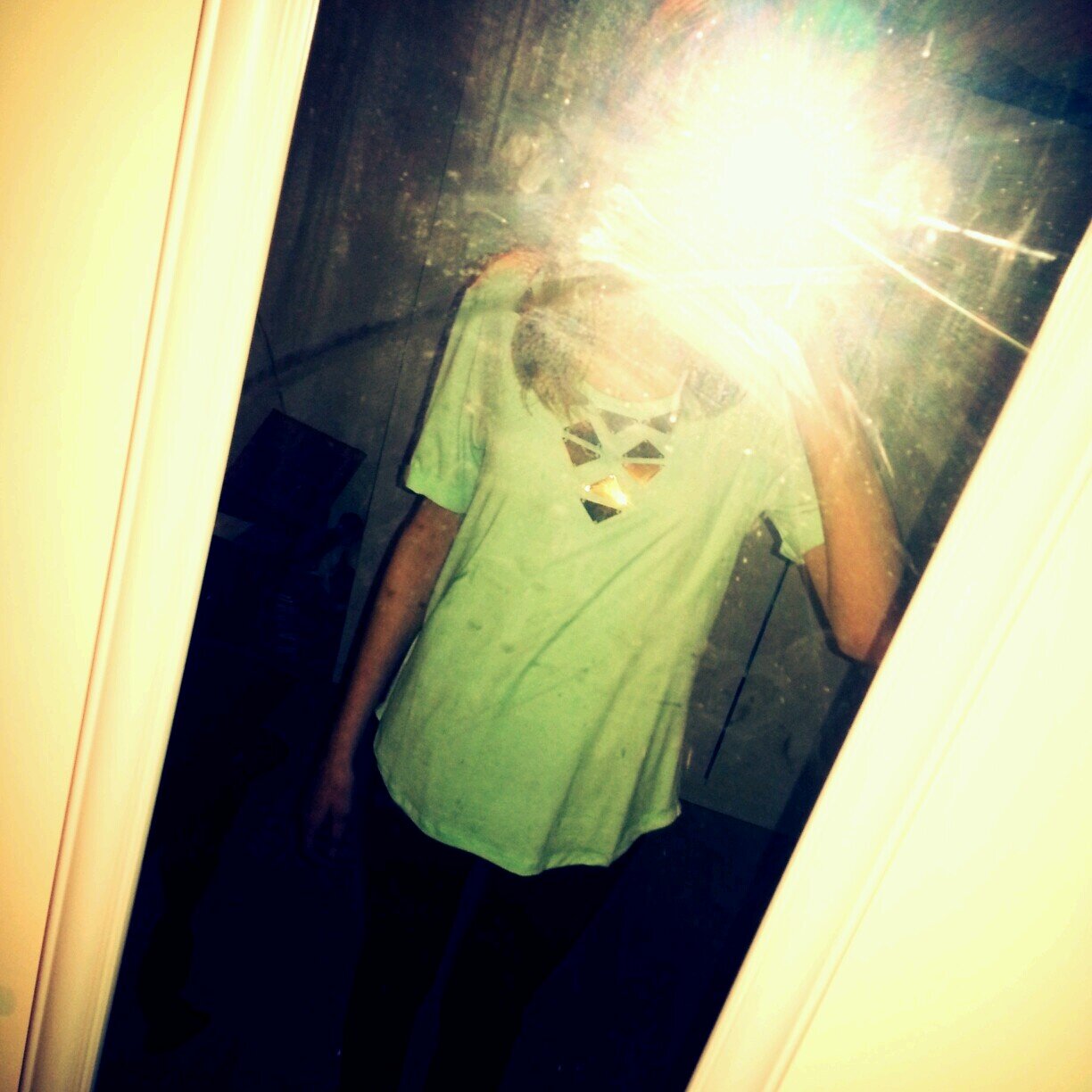 HalloMensenDitBenIk 
-BlueEyes
-Blondiene
-13Jaar
-19DecemberB-DAY 
-MyFamilieTheOne
-Avicii 
-SerenaMetBetsie
-CoutingStarsBestSong 
-Holland
