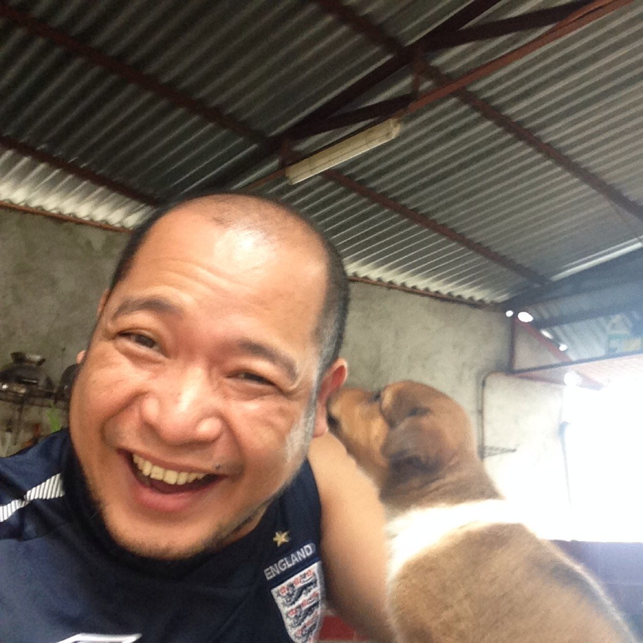 Loves sports, music, travel and adventure and outdoor activities