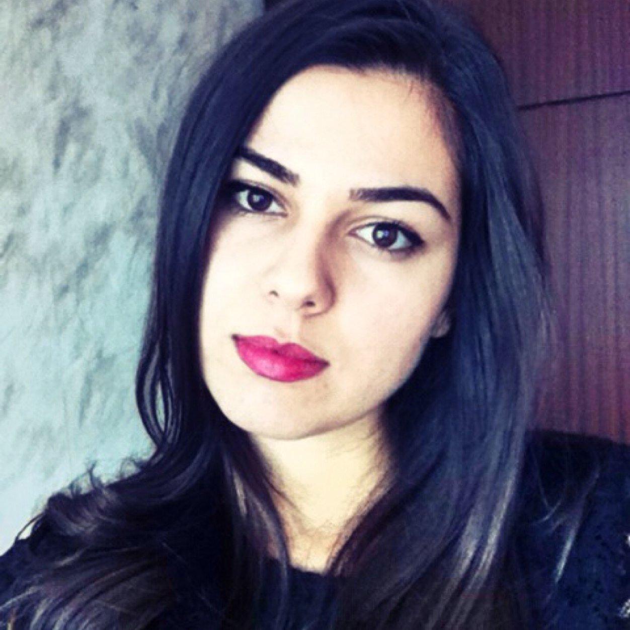 Eliz_Hsn's profile picture. 