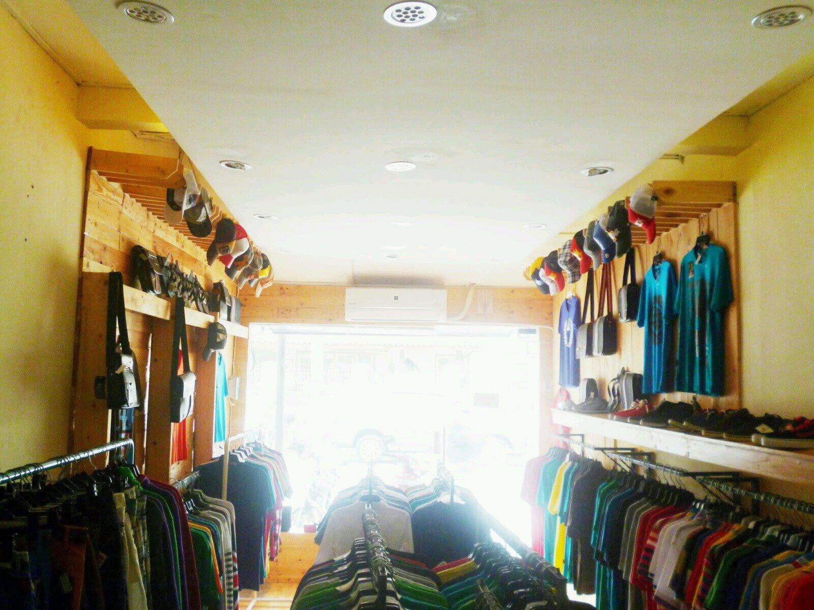 distro dan cloth