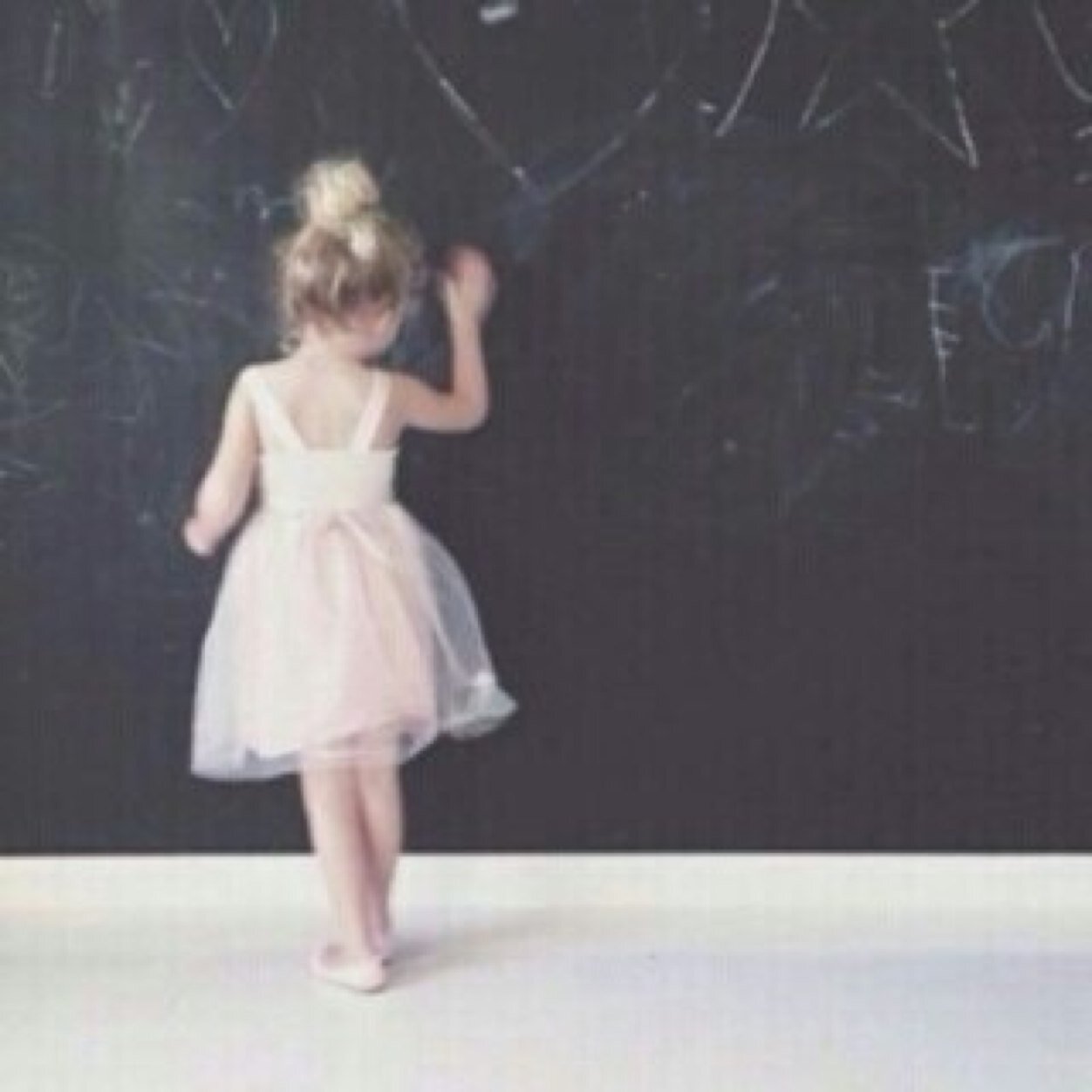مآت العتب ؛ وطآبت خواطرنآ ~
صديقتي الصدوقه @rzoo0_n