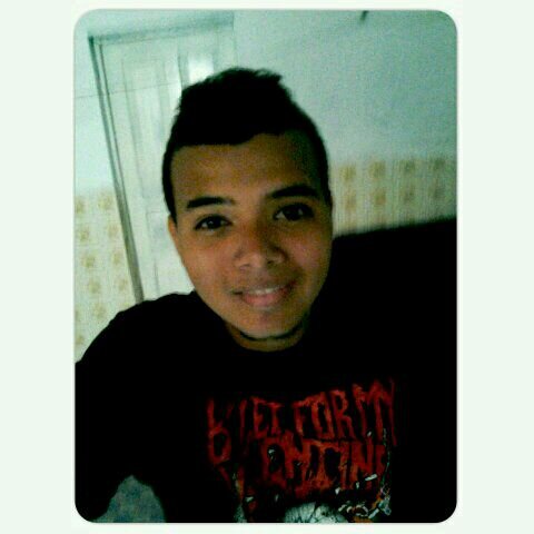 whatts- 98-91857068

instagram- cooe_cadinhoo

 follow? I follow everyone back °_°