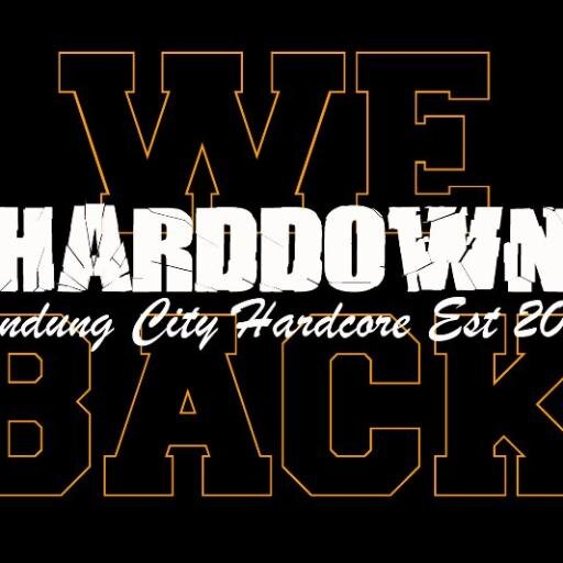Setelah lama kami terlelap, kini kami tlah mendapat hidayah untuk mulai BANGKIT kembali.. WE BACK | cp :22010963 (tukang gogorowokan) | We are Hardcore Est 2012