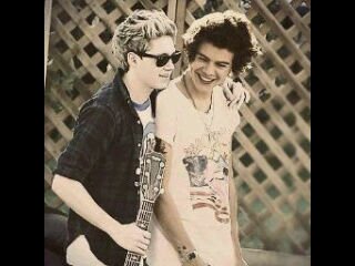 I love one direction, I love directioner from Indonesian, and I love Alicious