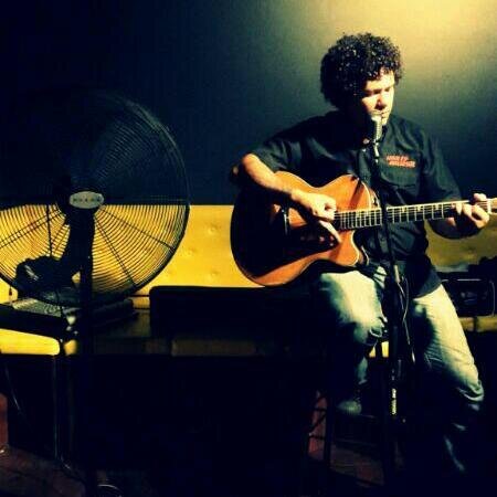 Acoustic Liquid is spanish flamenco guitar mixed with tribal rythms, deep soulful lyrics beside an array of orchestral pieces.