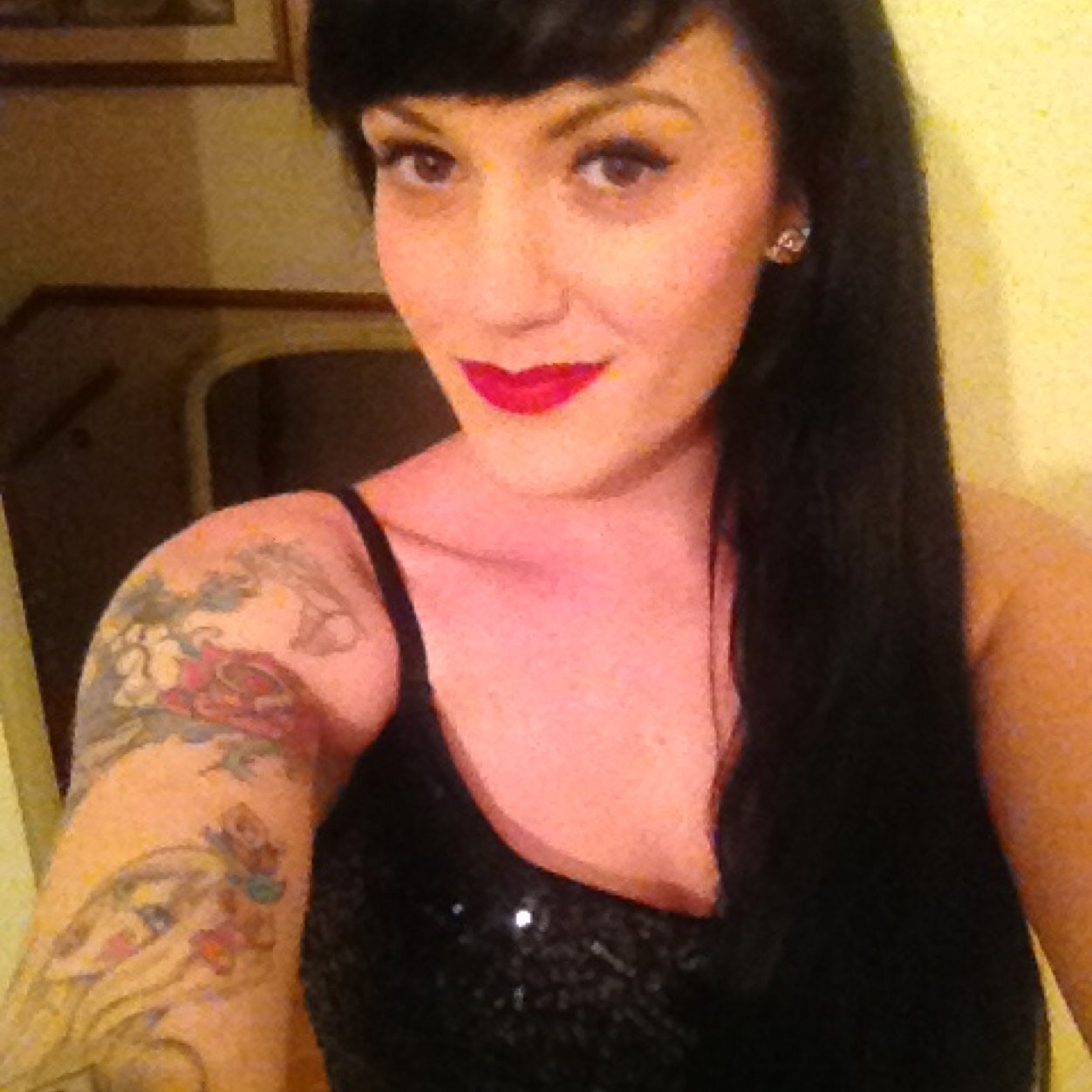 London. Photographer. Art Director. Tattooed. Mum of a 13yr old. Healthy living. Open mind. Positive thinking.