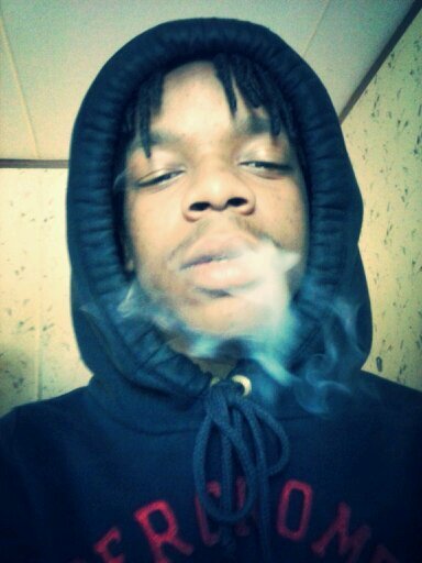 We Blow L's Of That Dro & If You Want It You Can Get It For The Lo. I Light My Leefs Pearl. Follow Me.
