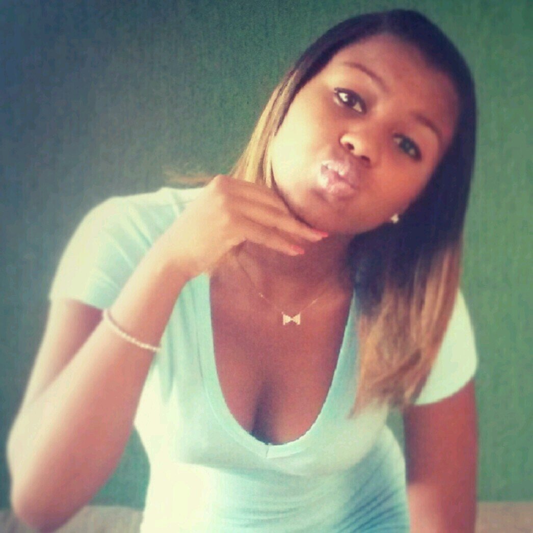 & que tudo que for bom chegue & fique *