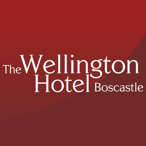 Cornish Coaching Inn with bedrooms and apartments serving traditional pub food and a superb 2 AA Rosette Dining Menu. Walkers and dogs welcome!
Tel 01840250202