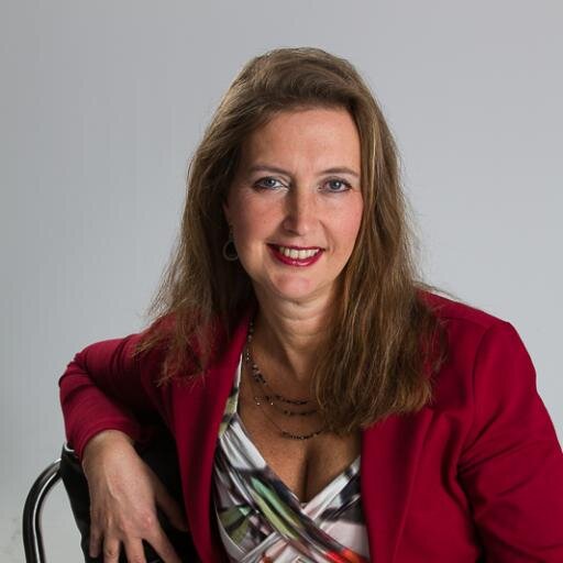 Forever Living business owner, senior projectleider Jeugd bij Zorgbelang, coach bij http://t.co/ddYZlVY8iE, specialisatie Pleegzorg, jeugdzorgboerderijen,