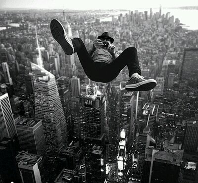 If you love NYC, follow us for the best photos of your favorite city!