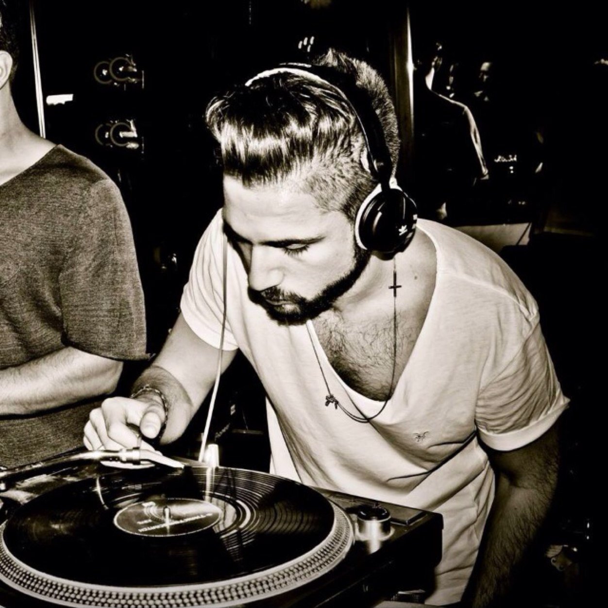 NikoAPPARELL's profile picture. YARD studio marketing owner • FREAK party owner • HUND party owner • SHEKY party owner • VOG party owner