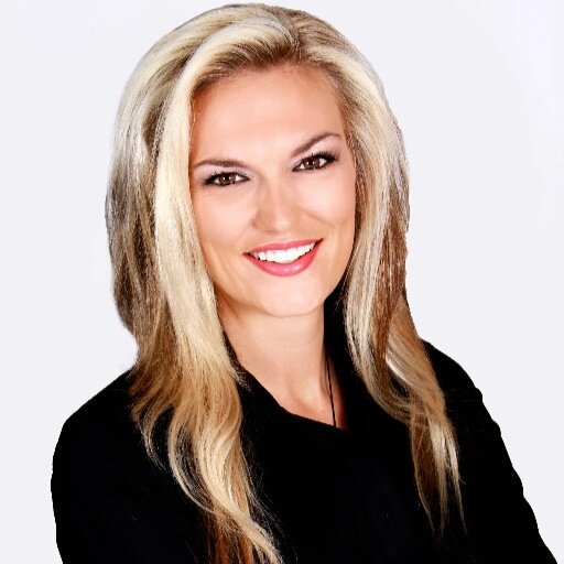 Devoted Mama, Real Estate Hunter and now Pro Bikini competitor. Working hard everyday to exceed my personal expectations.