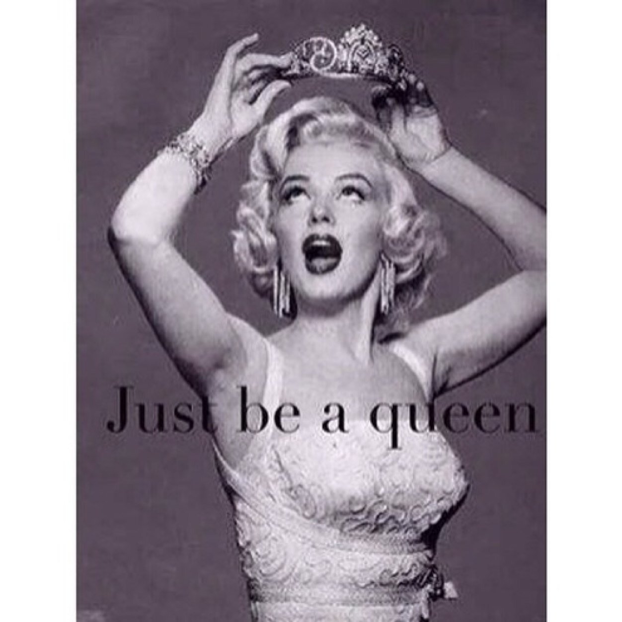 iithinkthatooo's profile picture. we live together in a world so respect each otherღ