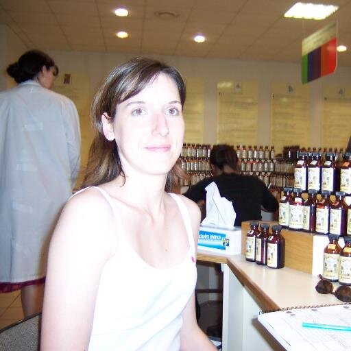 Aromatherapist, Massage Therapist, Independent  Consultant & Team Leader for NYR Organic (Neal's Yard Remedies), business owner http://t.co/qtPZxvD23v
