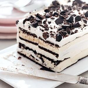 Feed your eyes. Your daily food porn. Follow me and I promise to make you hungry!