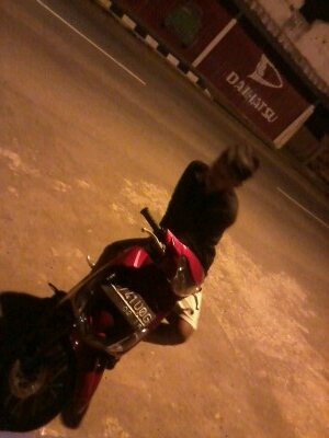 jisantosa5's profile picture. 