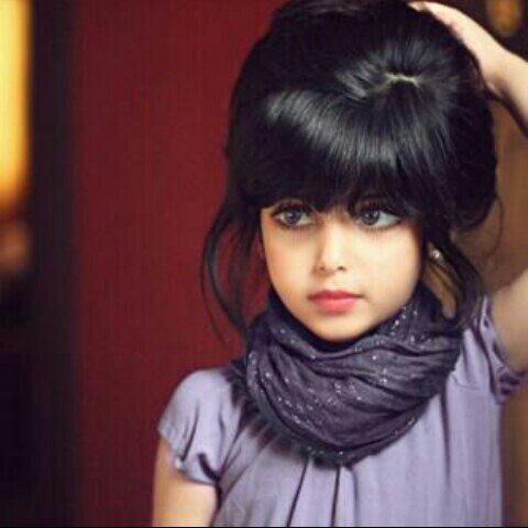 ‏‏‏‏‏‏‏فتاه قتل داخلها برحيل والدها .. ولا تملك الا الصمت والحزن( ممنوع الخاص .. مو داخله احب او ادور على شباب )