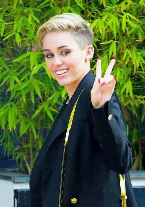 Marie843Marie's profile picture. je suis   adorable juste une fille ordinaire  je vous adore tous bisous