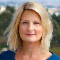 Cognitive Hypnotherapist | NLP Master | Coach  #Anxiety #PublicSpeaking #FearOfFlying #Hypnotherapy #NLP http://t.co/c3I8IheVc1