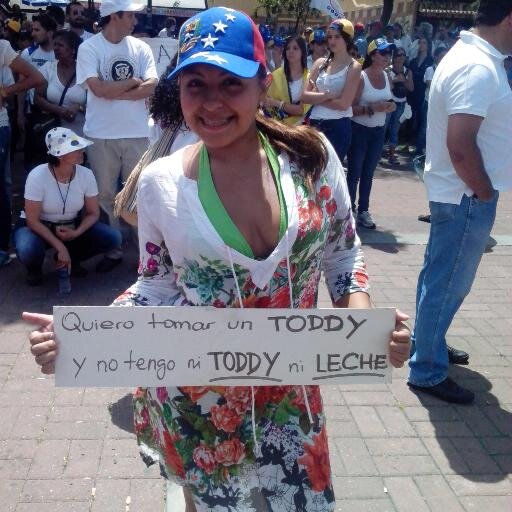 MADRE VENEZOLANA! ORGULLOSA DE MI HIJA! BENDECIDA POR DIOS... AMANDO MI PAIS!