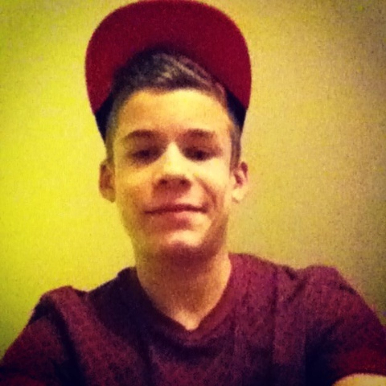 Liverpool
I follow back