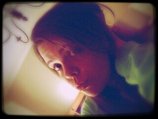 My naMe is Ellouise I l♡ve To sinG,spEnd time With my FrienDs And L♡ve AnimalS!! FolloW mii And I follow Back*