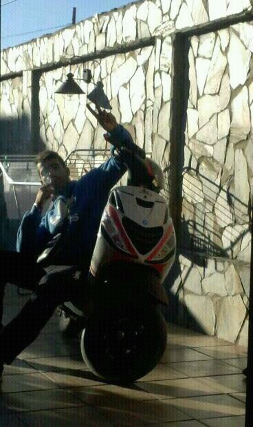 QUIERO GRITARTE TE QUIERO HASTA QUEDARME SIN VOZ!10913 @merxi14 por y para siempre!:)