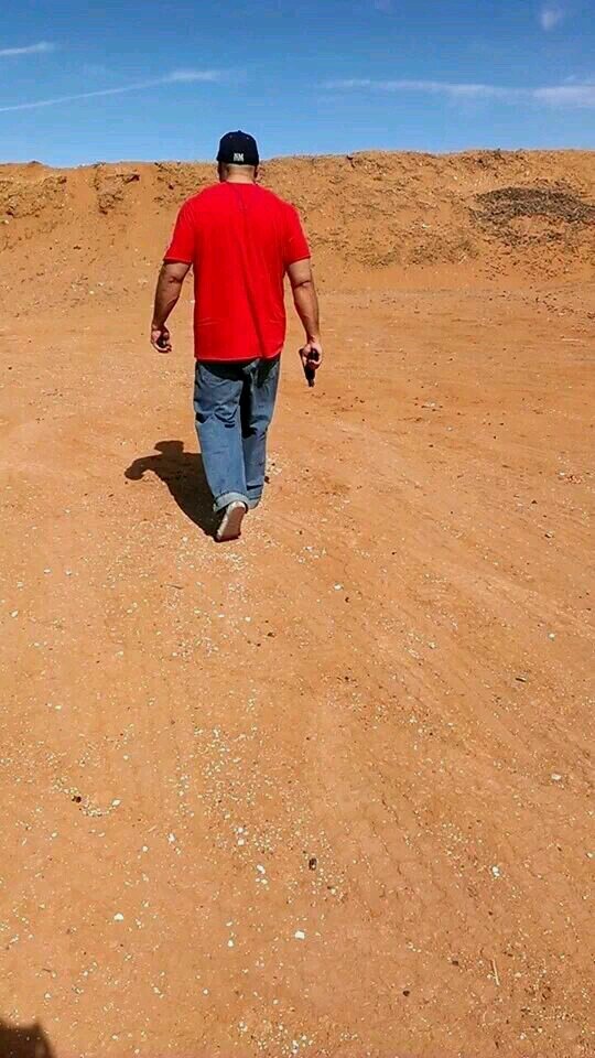 FlamesNieto's profile picture. I love powerlifting and the 2nd amendment.