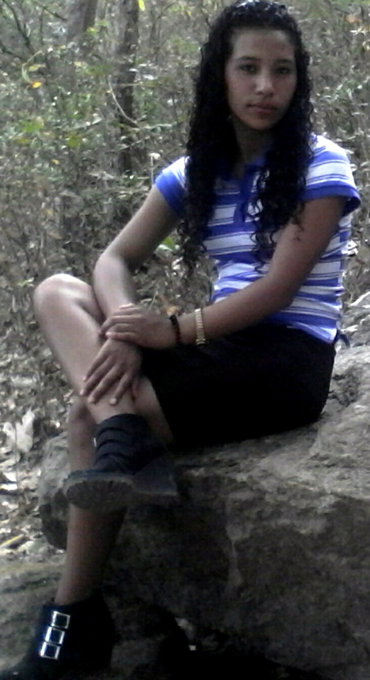 AMO A DIOS,,ME ENCANTA EL FÚTBOL, MUZIKA POSITIVA,, WHATSAPP ES MI PASION, Y VER TUS FOTOS EN TWR