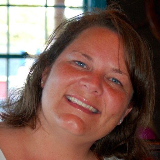 follower of Christ, wife of Jason, mother of Becca and Mateo, alum & fan of UT Vols, resident of Memphis,  blessed by amazing grace