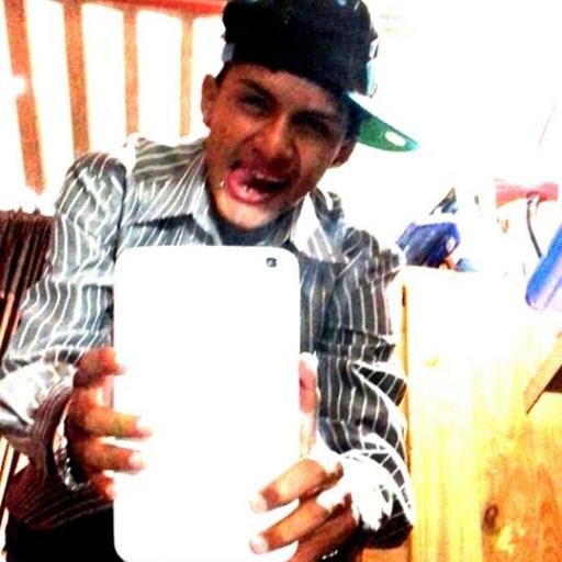 elzurdomessi's profile picture. me gusta l futbol naci con ec don soy muy bueno y ec s mi suenio jugar en l barcelona espania se lo jure a mi abuelo q fallecio y lo amo