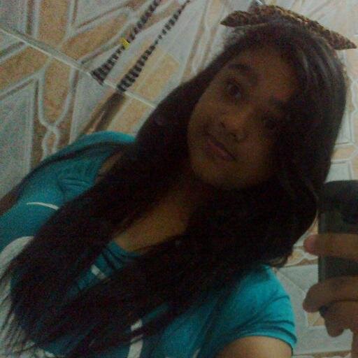 Nãão olhe para trás.. O amoor da sua vida pode estar na sua frente *--*