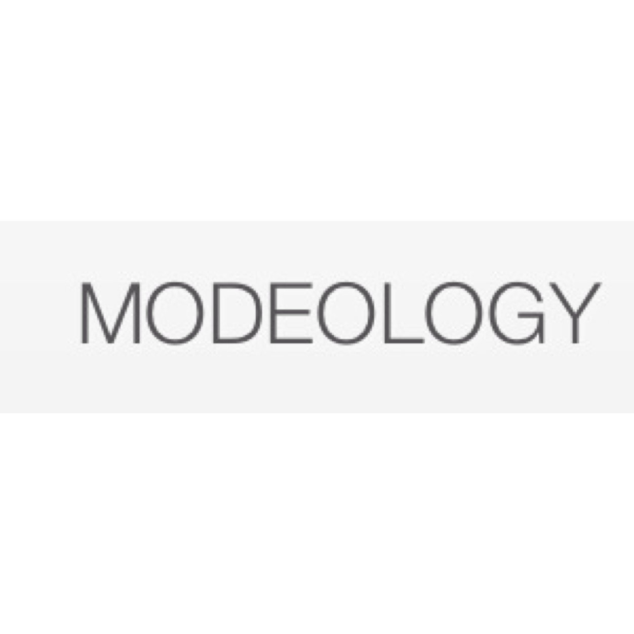 Fashion Student & Aspiring Blogger || NYC http://t.co/pMHBTCKhgB || http://t.co/JXxb2WWIjW