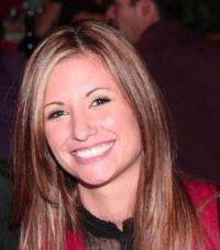 Commercial Real Estate Agent in Chicagoland - Virgo (that might explain a lot) - Love to laugh, dance and make people smile with me