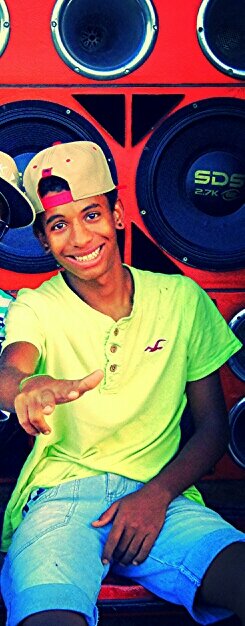 teteupretinho's profile picture. 