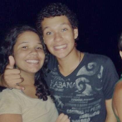 Ninguém tem o direito de me julgar a não ser eu mesmo. Eu me pertenço e de mim faço o que bem entender.