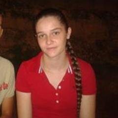 Sou evangelica da Assembléia de Deus..gosto de tocar violão e guitarra..gosto de sinceridade..pois onde andamos em santidade..devemos andar com sinceridade..