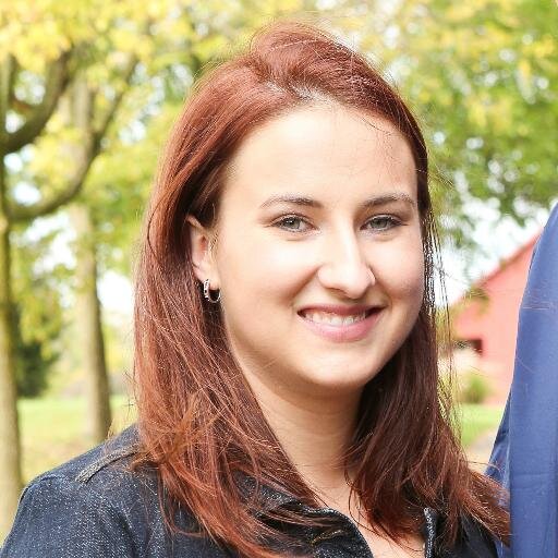 Project manager @MobileMagnetic and proud @WrightState Raider. Bookworm with a #Disney addiction and a tendency to hum show tunes. Tweets are my own.