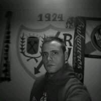 toni  (@thoni24) 's Twitter Profile