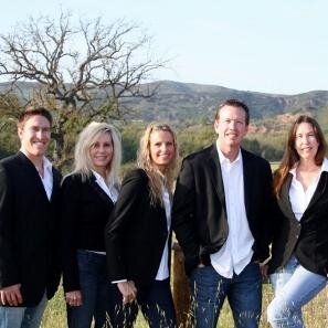 *Lifelong residents of the Conejo Valley 
*Five licensed realtors 
*Top 5% of Realtors nationwide 
*Society of Excellence