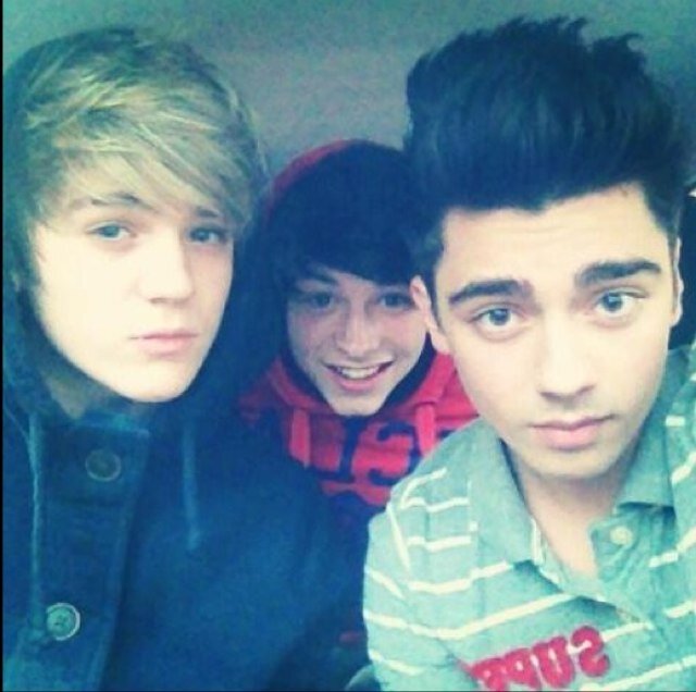 Overload|1D|Little Mix|Union J| •Joey Devries •Niall Horan •Josh Cuthbert •Jade Thirlwall = My Idols ❤