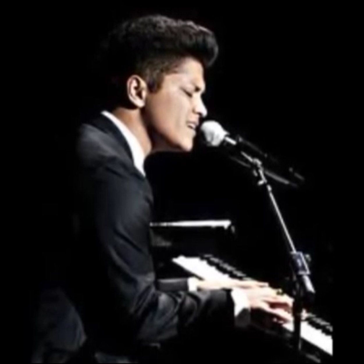 •bruno is life•