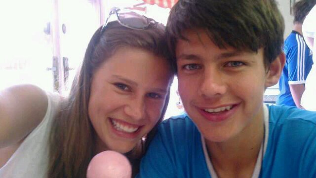 I live for one reason and that's you ♥A♥